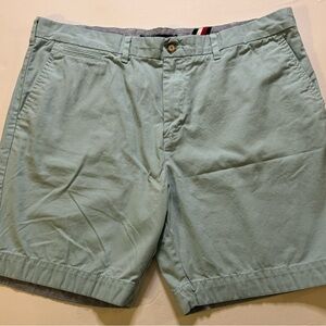 Tommy Hilfiger Men’s 40 Bermuda Shorts Size 40 Chino 100% Cotton Light Blue EUC
